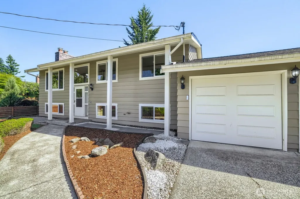 14511 NE 4th Street Bellevue WA 98007