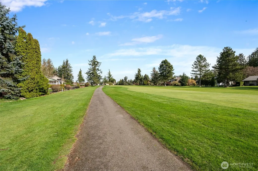 12371 Rainier Drive Burlington WA 98233