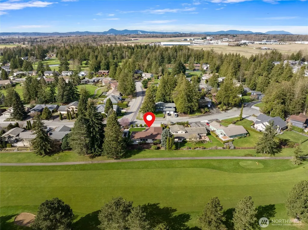 12371 Rainier Drive Burlington WA 98233