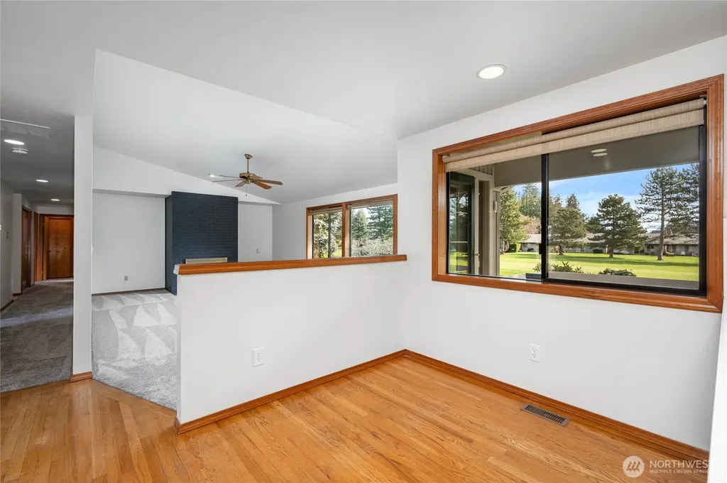 12371 Rainier Drive Burlington WA 98233