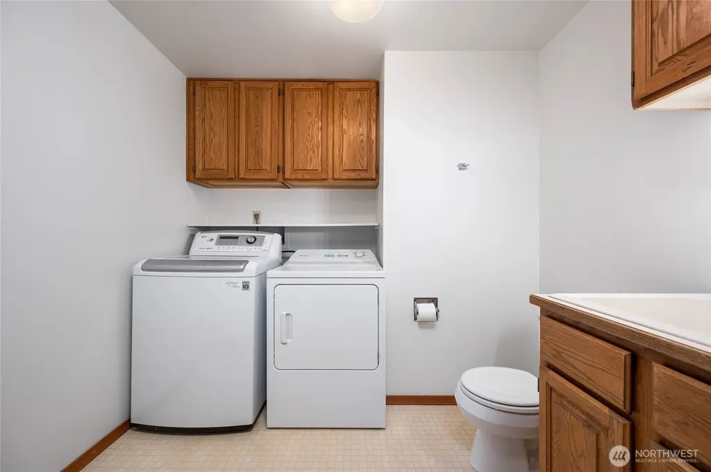 12371 Rainier Drive Burlington WA 98233