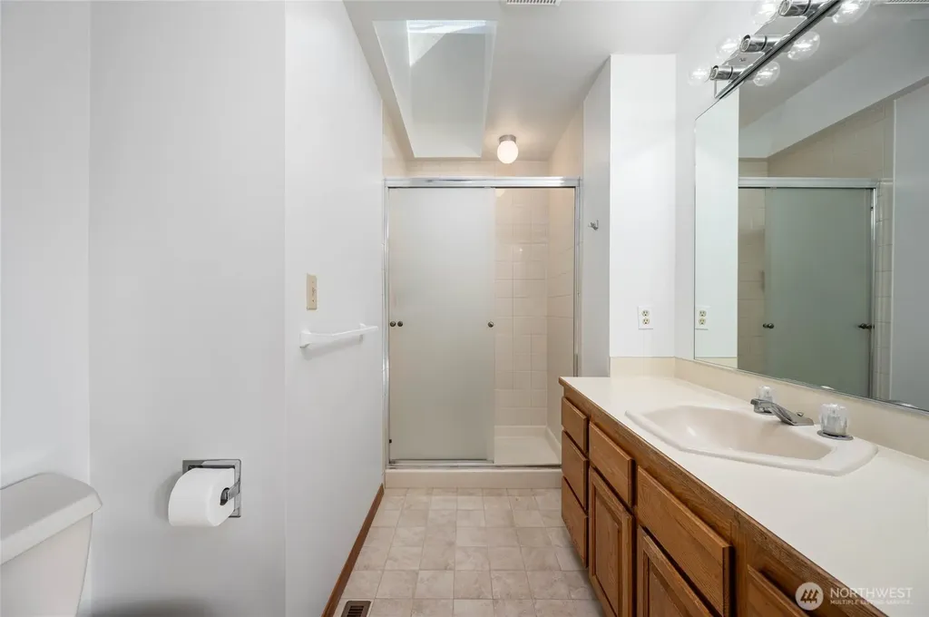 12371 Rainier Drive Burlington WA 98233