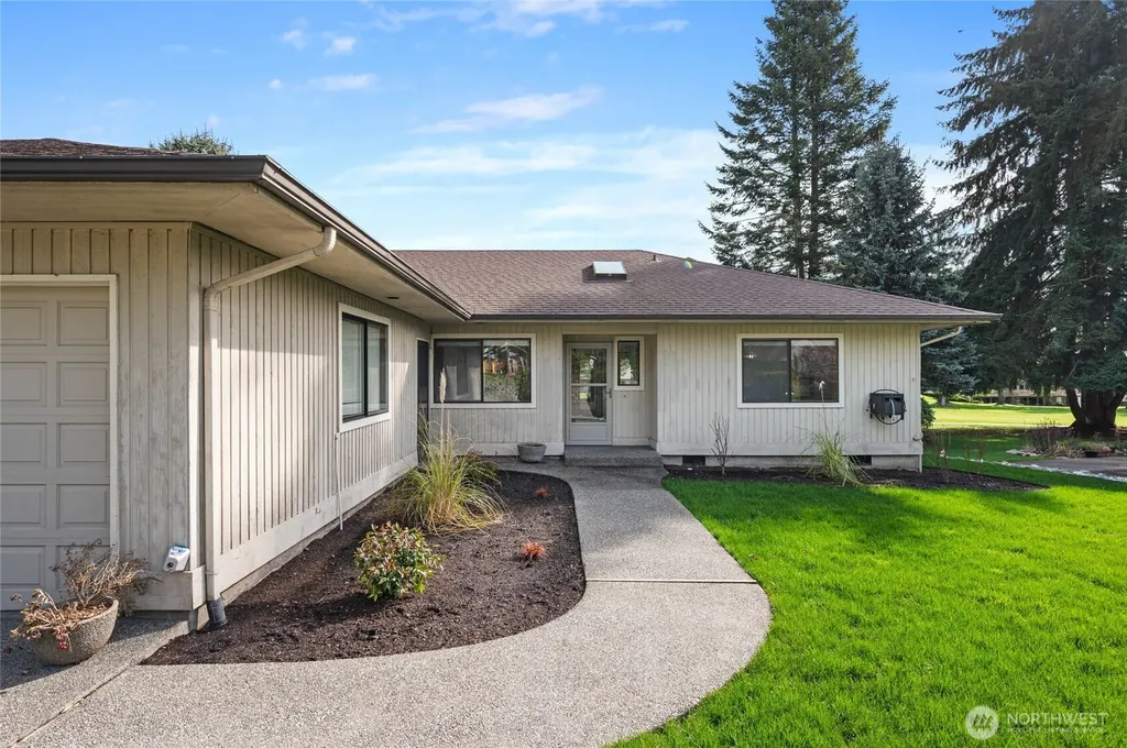 12371 Rainier Drive Burlington WA 98233