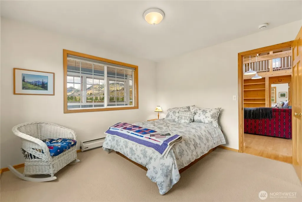 7 Arrowhead Road Winthrop WA 98862