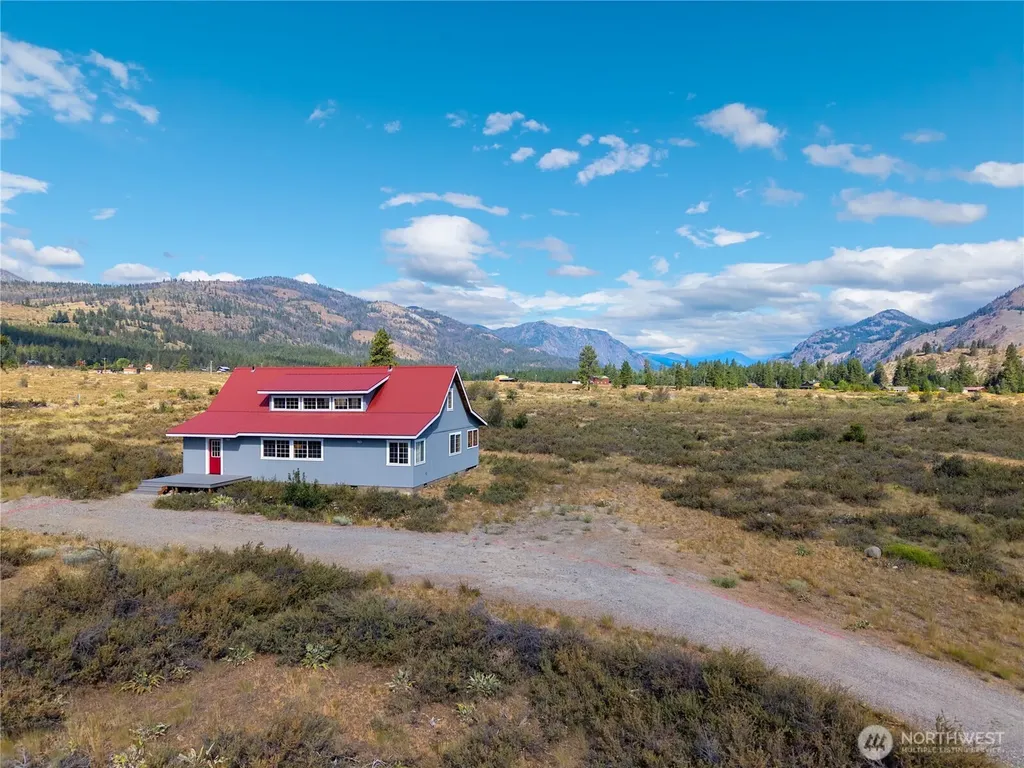 7 Arrowhead Road Winthrop WA 98862