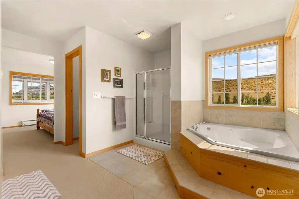 7 Arrowhead Road Winthrop WA 98862