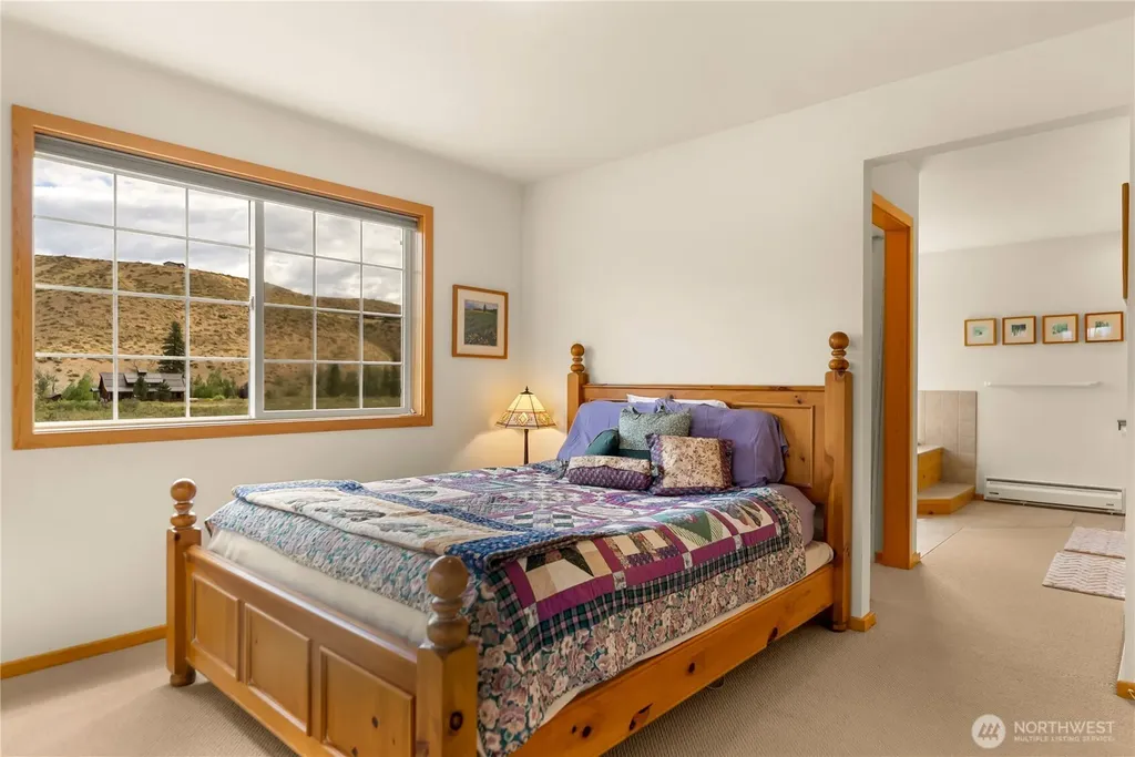 7 Arrowhead Road Winthrop WA 98862