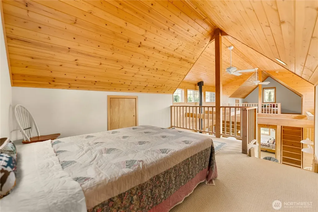 7 Arrowhead Road Winthrop WA 98862