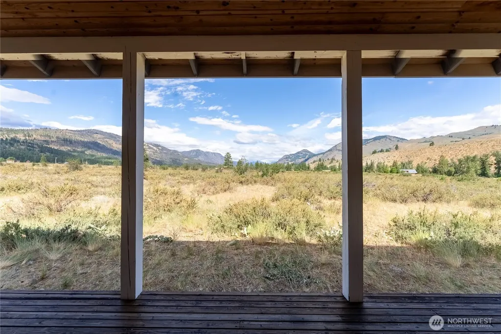 7 Arrowhead Road Winthrop WA 98862