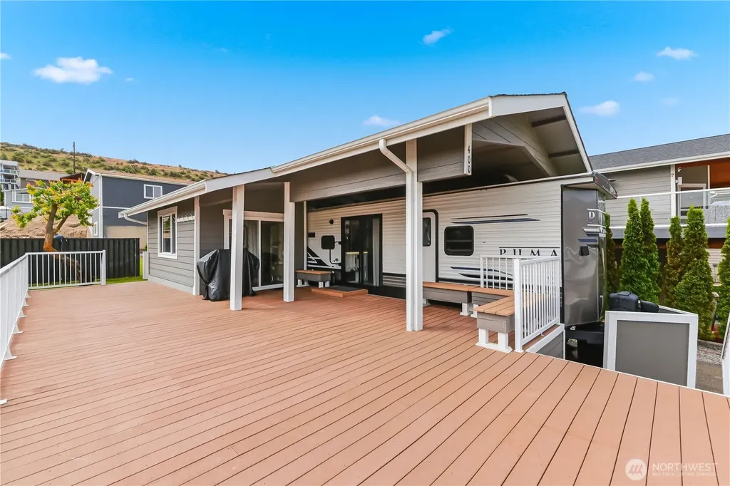 400 W Emerson Drive Orondo WA 98843