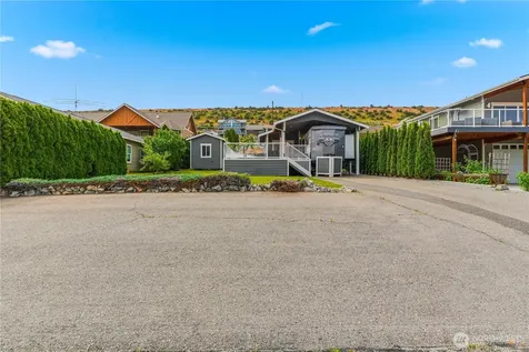 400 W Emerson Drive Orondo WA 98843