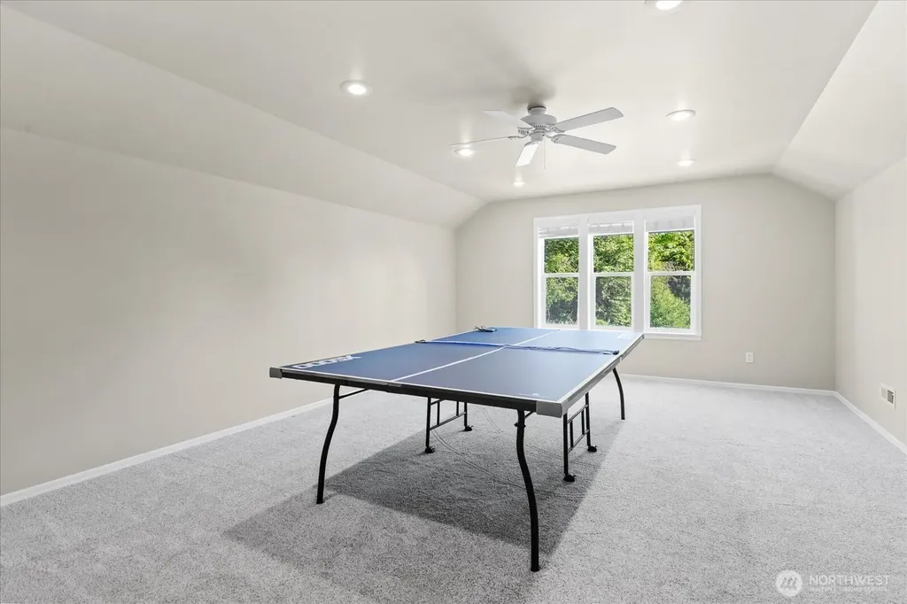 10005 228th Place SE Woodinville WA 98077
