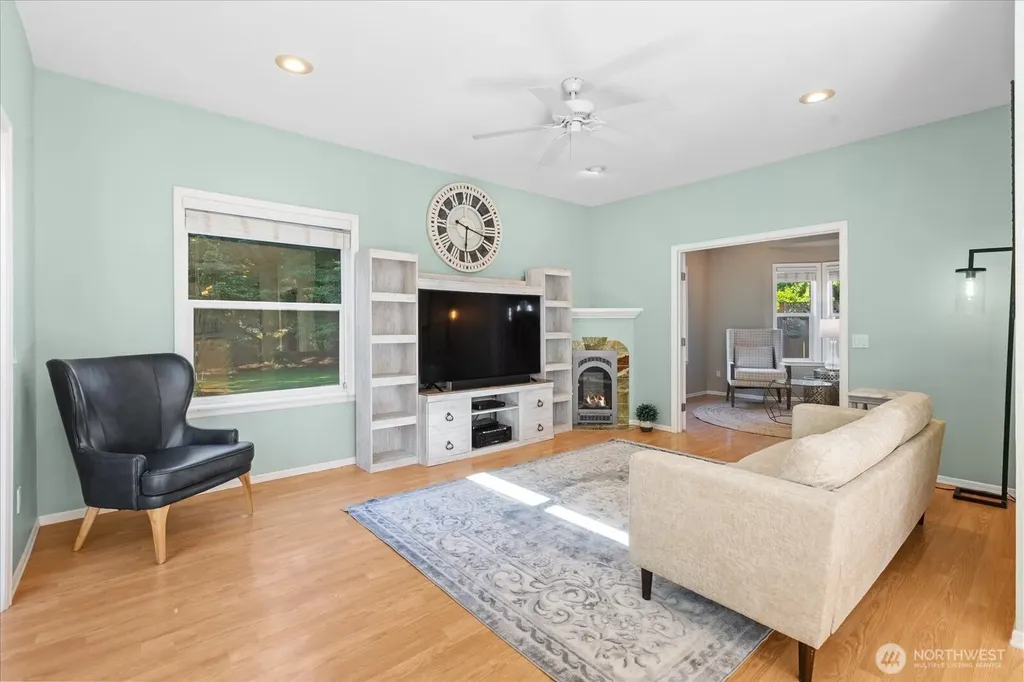 10005 228th Place SE Woodinville WA 98077