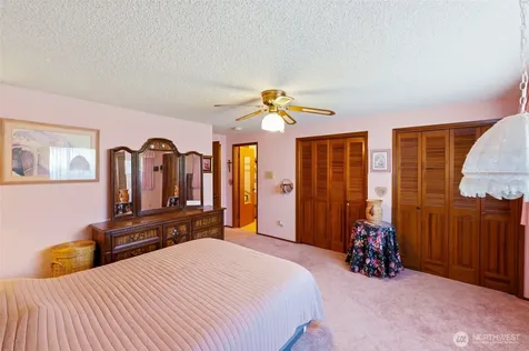 1874 Lenore Drive Tacoma WA 98406