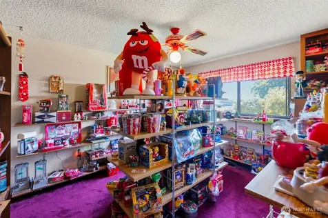1874 Lenore Drive Tacoma WA 98406