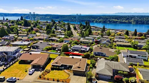 1874 Lenore Drive Tacoma WA 98406