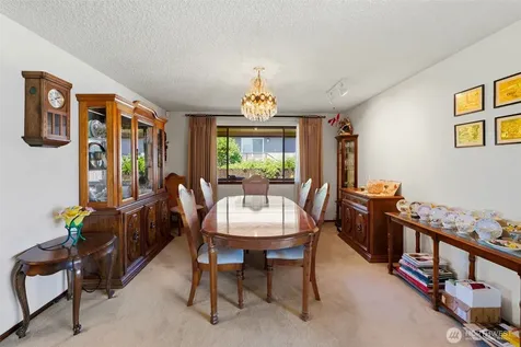1874 Lenore Drive Tacoma WA 98406