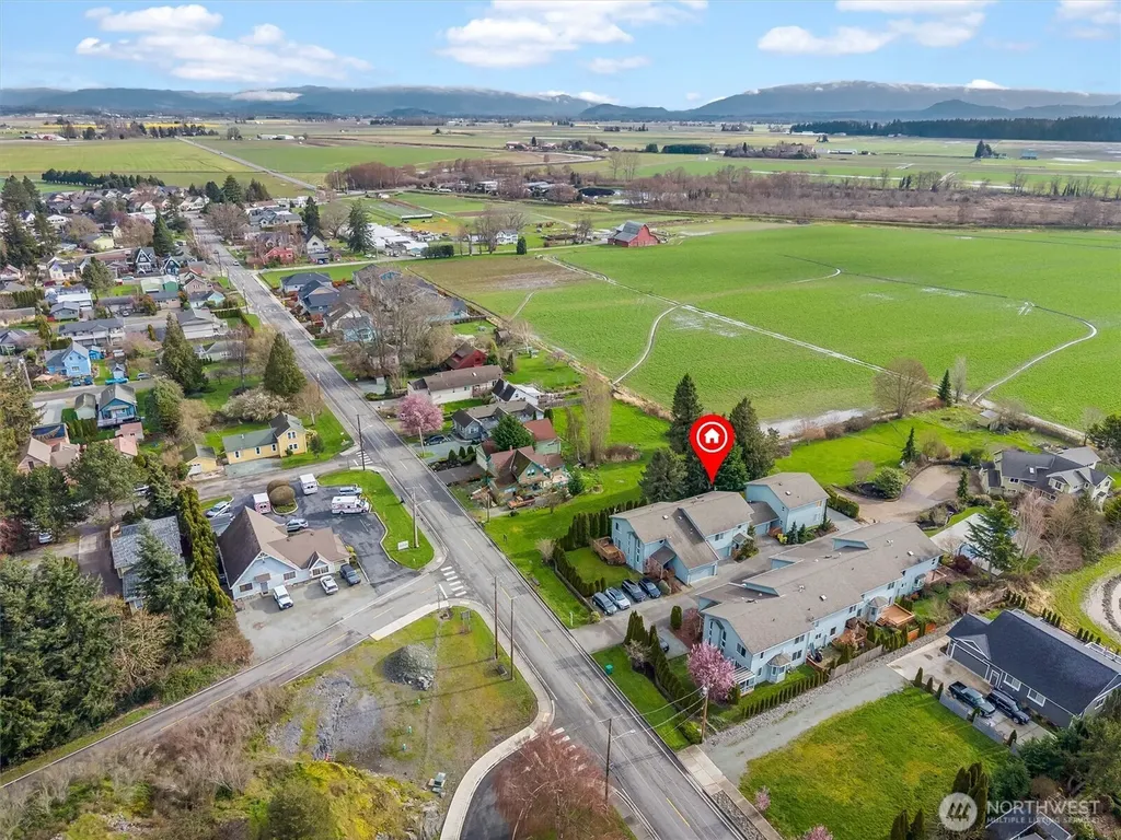 705 Finley Lane La Conner WA 98257