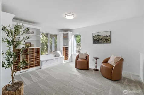 705 Finley Lane La Conner WA 98257
