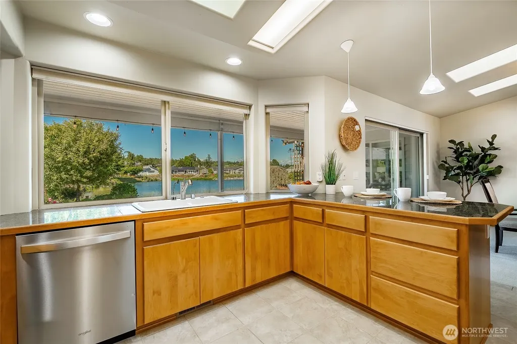 5606 Chehalis Place Birch Bay WA 98230