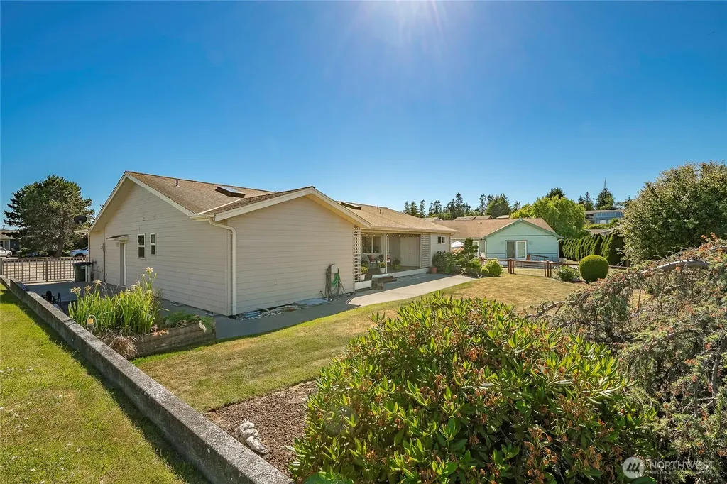 5606 Chehalis Place Birch Bay WA 98230