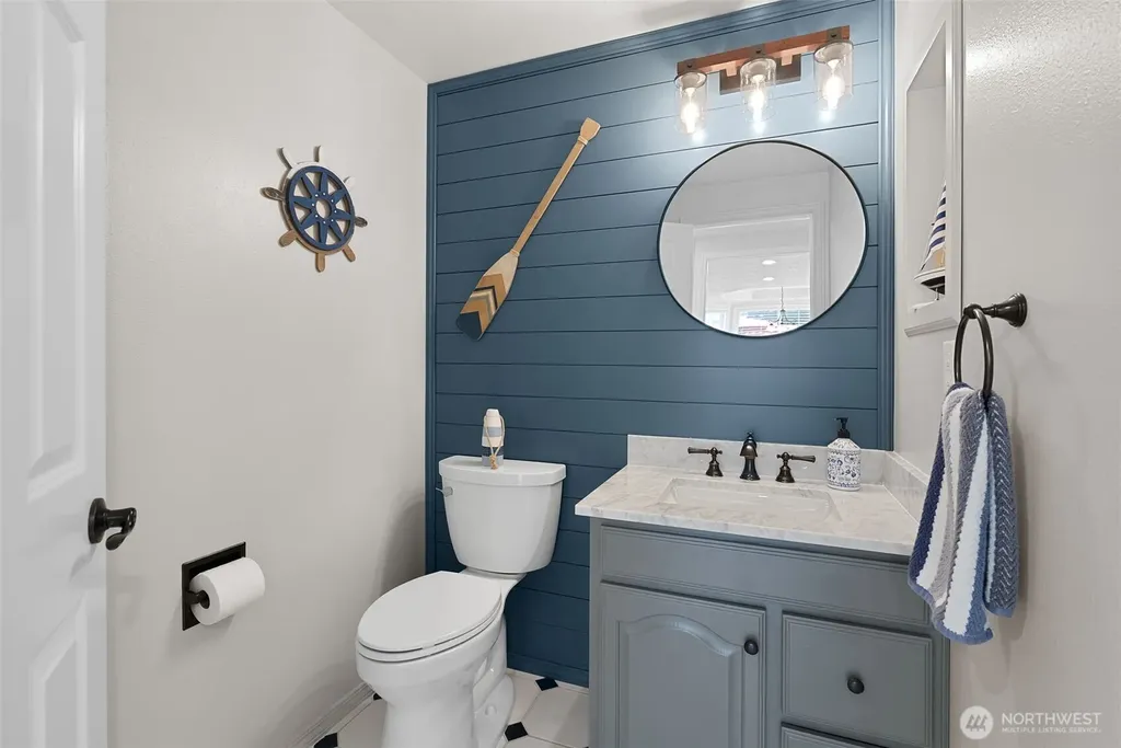 6205 Karat Court SW Tumwater WA 98512