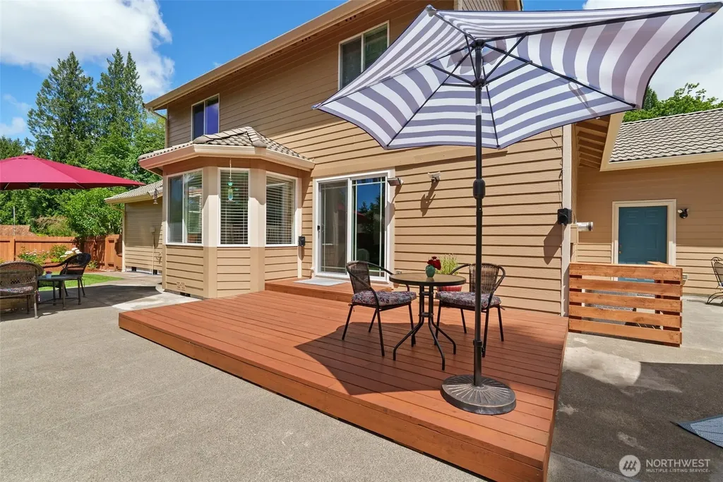 6205 Karat Court SW Tumwater WA 98512