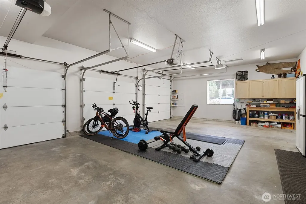 6205 Karat Court SW Tumwater WA 98512