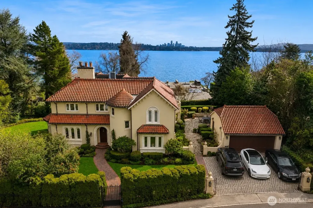 180 Lake Washington Boulevard E Seattle WA 98112