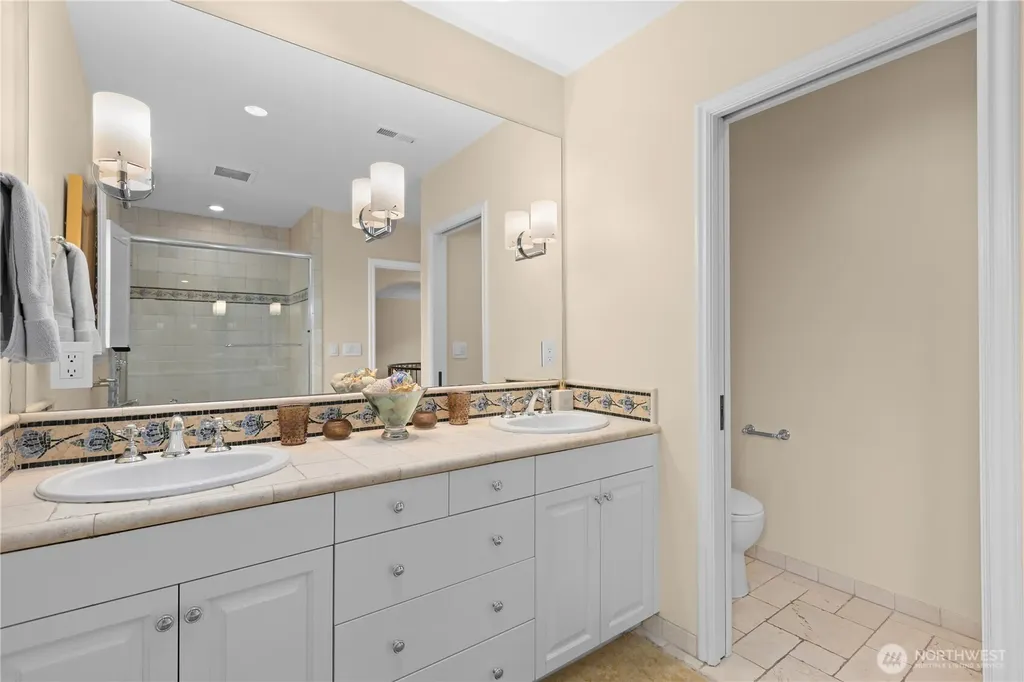 180 Lake Washington Boulevard E Seattle WA 98112