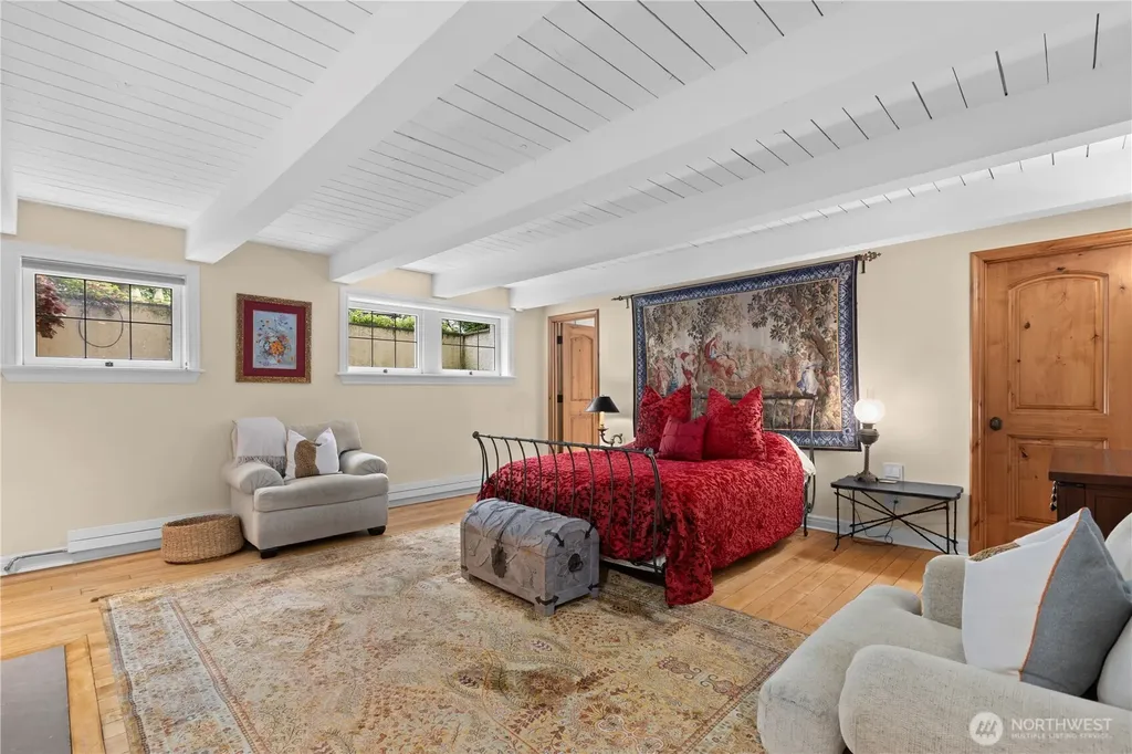 180 Lake Washington Boulevard E Seattle WA 98112