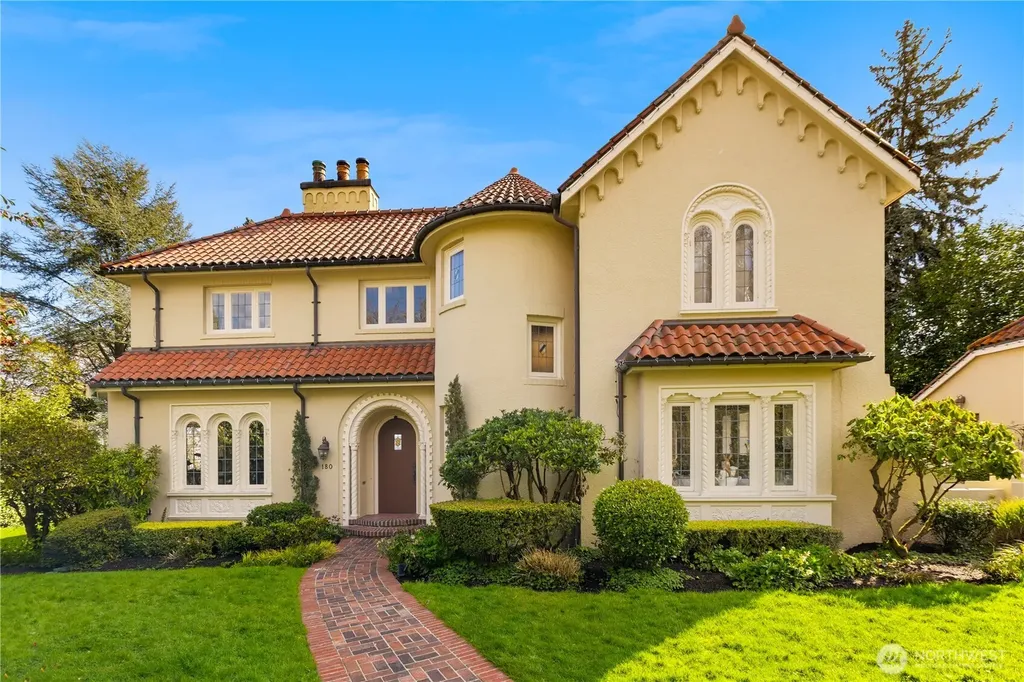 180 Lake Washington Boulevard E Seattle WA 98112