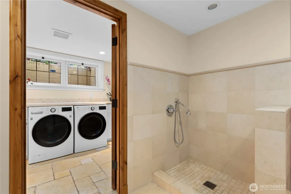 180 Lake Washington Boulevard E Seattle WA 98112