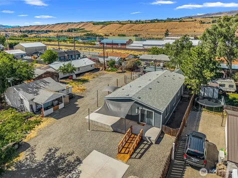 3906 Malaga Avenue Malaga WA 98828