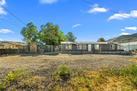 3906 Malaga Avenue Malaga WA 98828