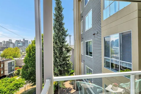 1011 5th Avenue N Seattle WA 98109