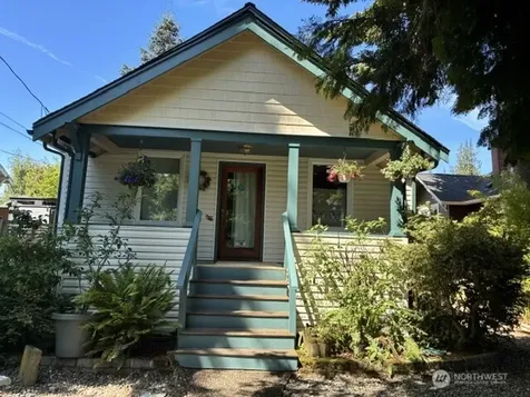 8045 26th Avenue NW Seattle WA 98117