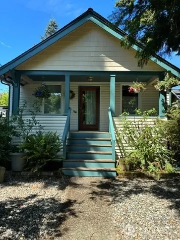 8045 26th Avenue NW Seattle WA 98117