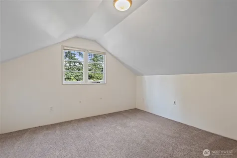 611 N 143rd Street Seattle WA 98133