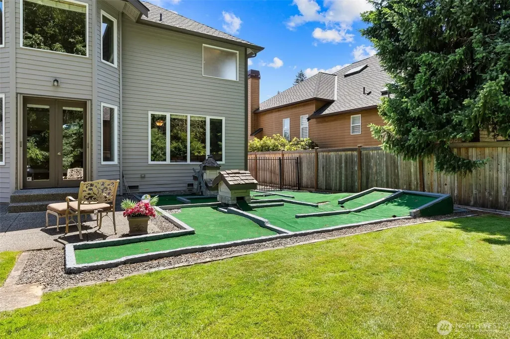 26810 SE 9th Way Sammamish WA 98075