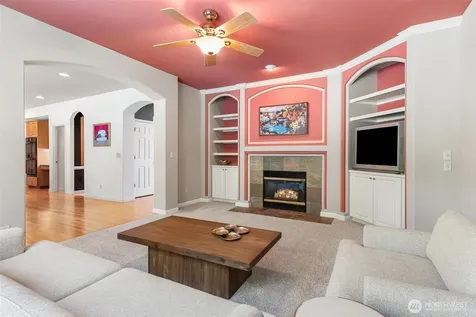26810 SE 9th Way Sammamish WA 98075
