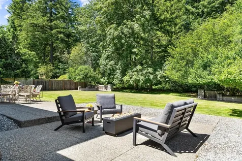 26810 SE 9th Way Sammamish WA 98075