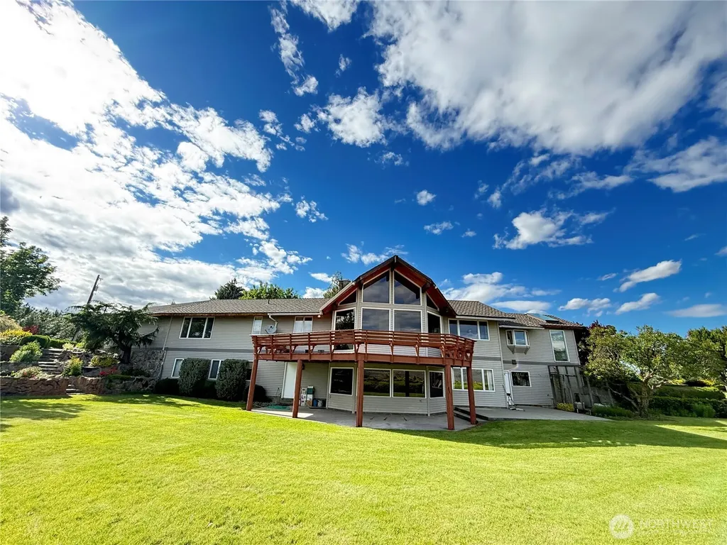 24 Valley View Drive Omak WA 98841