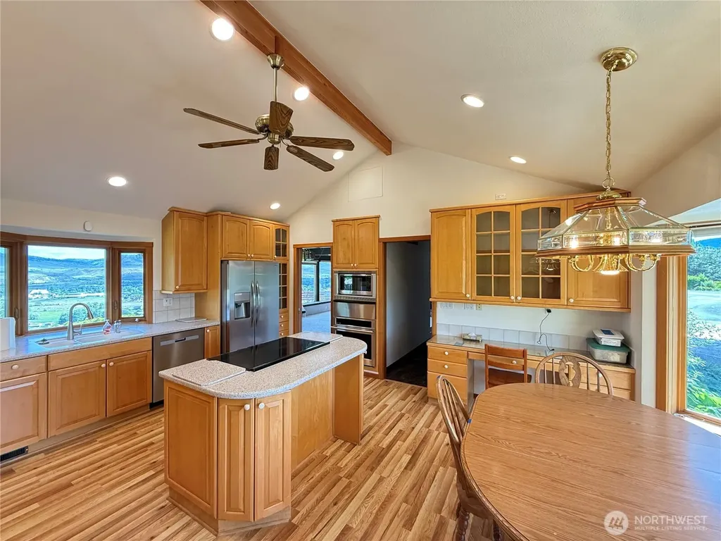 24 Valley View Drive Omak WA 98841