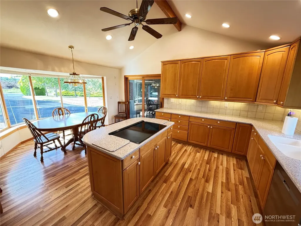 24 Valley View Drive Omak WA 98841