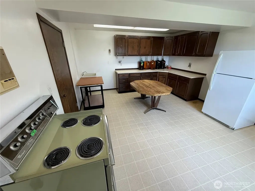 24 Valley View Drive Omak WA 98841