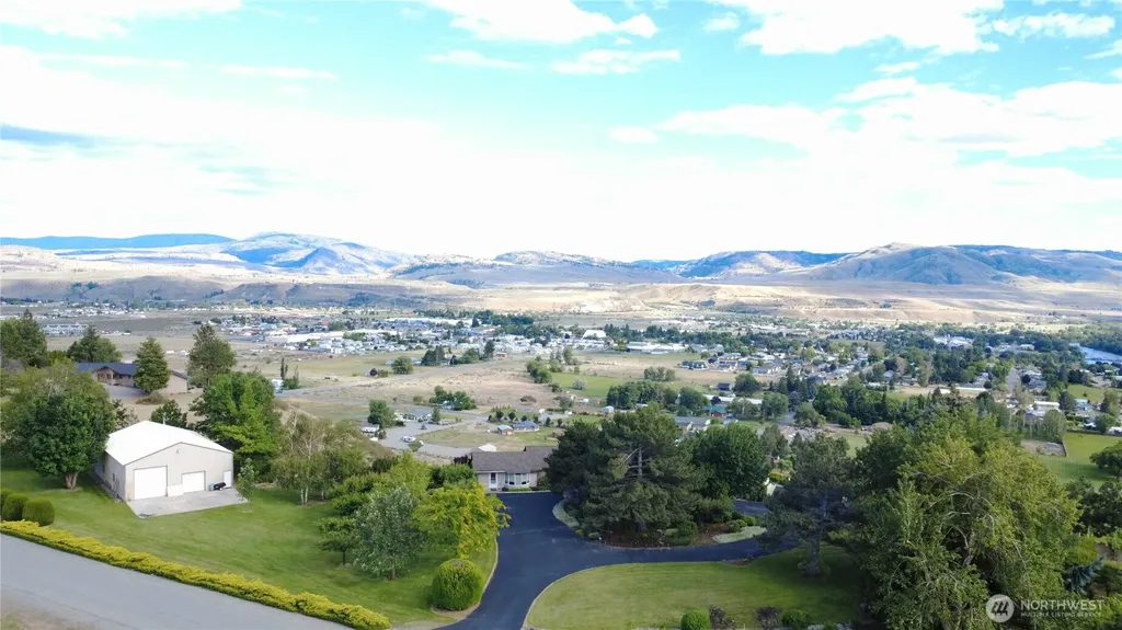 24 Valley View Drive Omak WA 98841