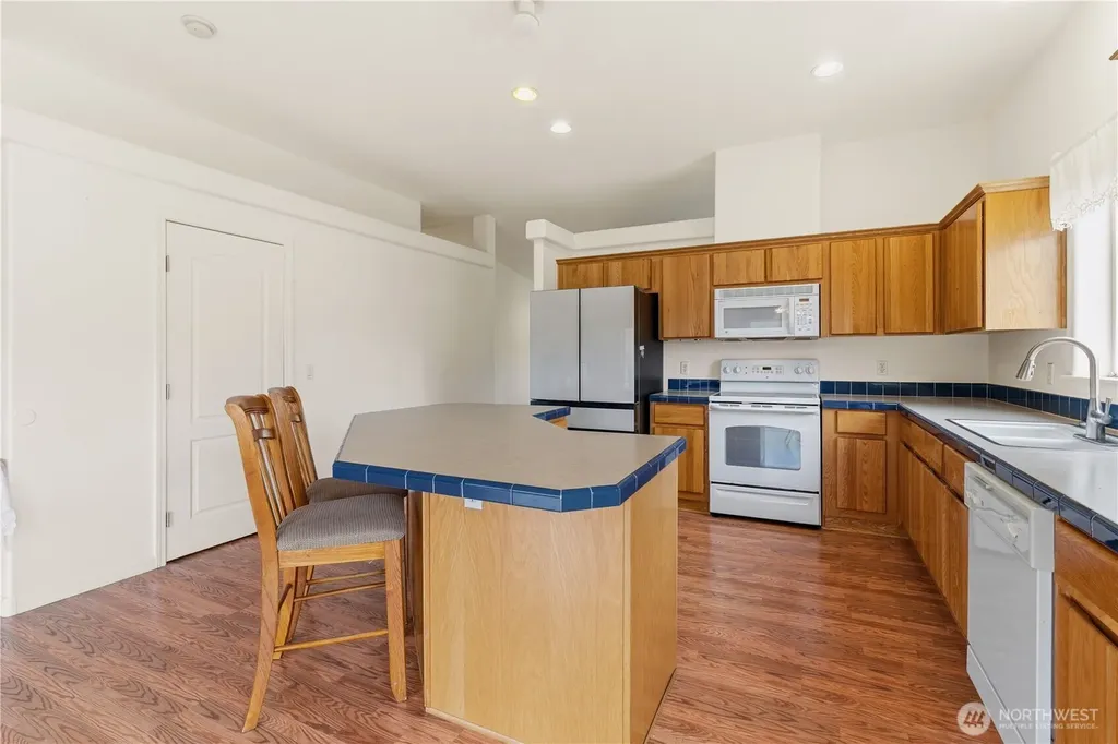 17613 18th Avenue Ct E Spanaway WA 98387