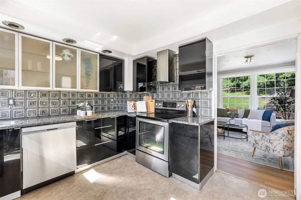 9827 22nd Avenue SW Seattle WA 98106