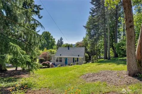 9827 22nd Avenue SW Seattle WA 98106